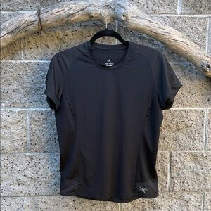 Arc’teryx Women’s Black Lightweight Running Shirt